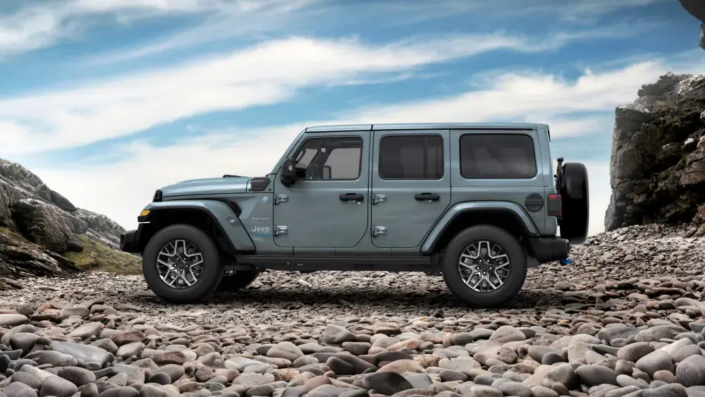 Jeep Wrangler 4xe Plug-in Hybrid 2024